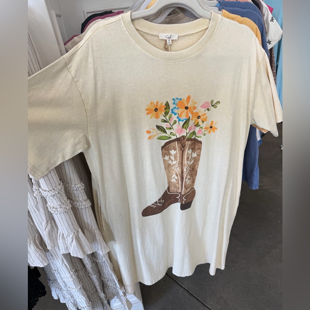 Floral Boot Graphic T-Shirt Dress